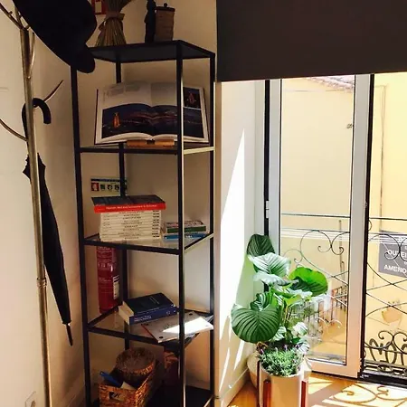 Alfama Poets House Lisboa